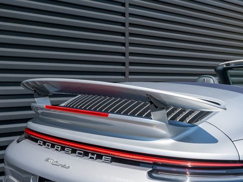 Certified 2022 Porsche 911 Turbo AWD/4WD image 53