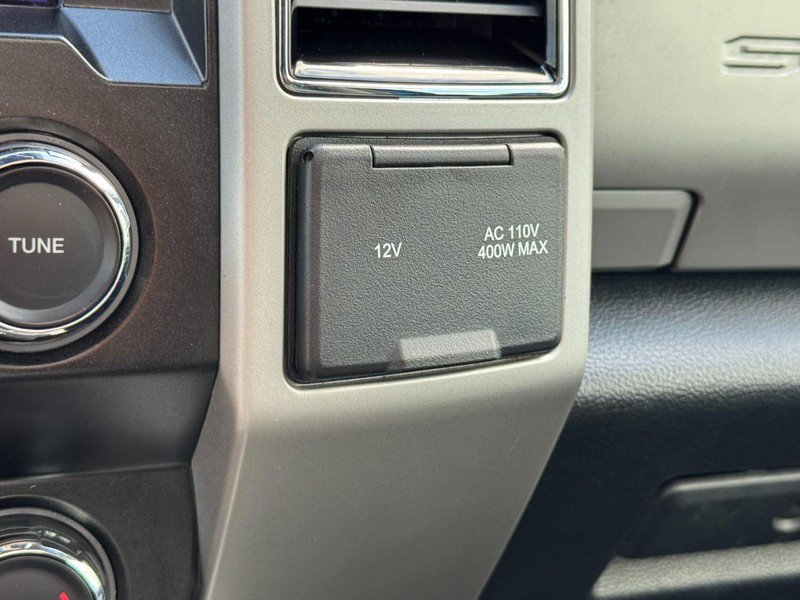 Used 2020 Ford F350 Lariat AWD/4WD image 21