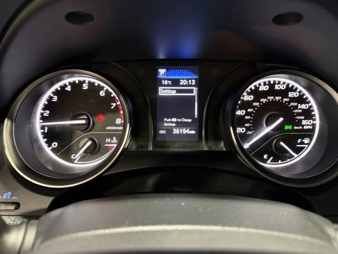 Used 2024 Toyota Camry SE image 25