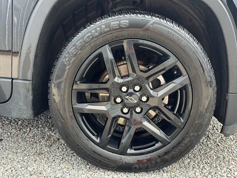 Used 2020 Chevrolet Traverse LT AWD/4WD image 10