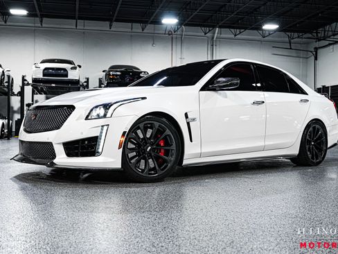 Used 2018 Cadillac CTS V w/ Carbon Fiber Package RWD image 1