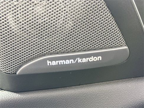 Used 2025 BMW X7 xDrive40i w/ Premium Package image 20