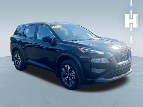 Used 2023 Nissan Rogue SV image 1