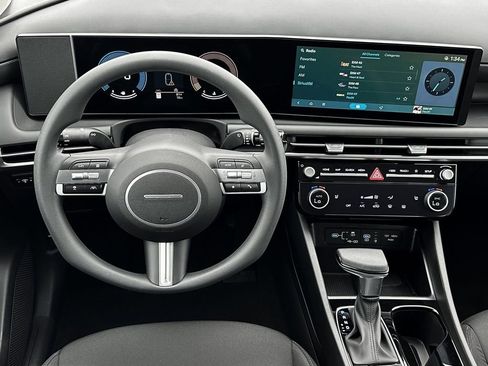 New 2025 Hyundai Tucson SEL image 25