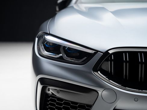 Used 2022 BMW M8 Competition w/ M Carbon Exterior Package AWD/4WD image 9