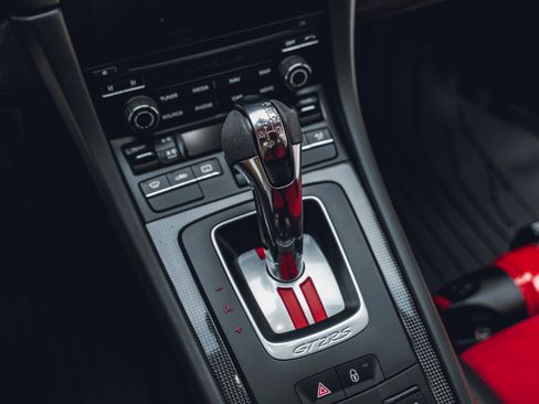 Used 2018 Porsche 911 GT2 RS RWD image 49