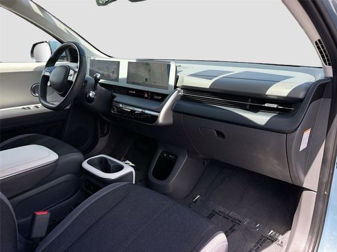Used 2024 Hyundai Ioniq 5 SEL RWD image 31