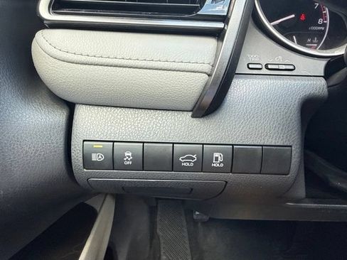 Used 2024 Toyota Camry LE w/ Convenience Package FWD image 17