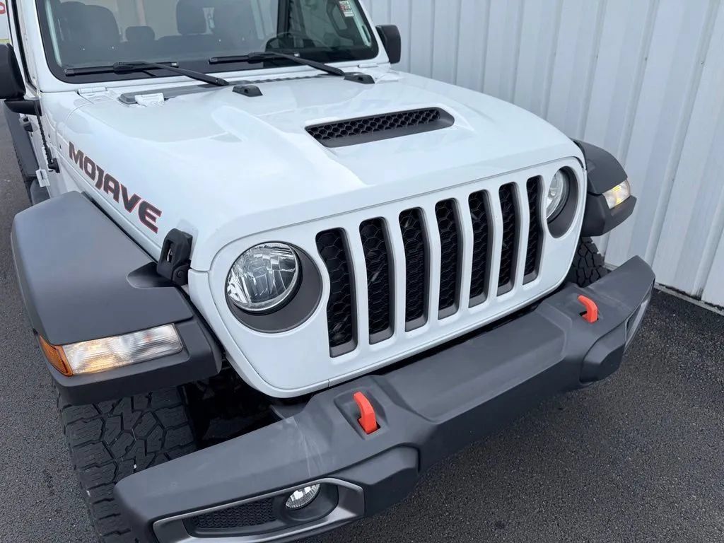 Used 2021 Jeep Gladiator Mojave AWD/4WD image 13