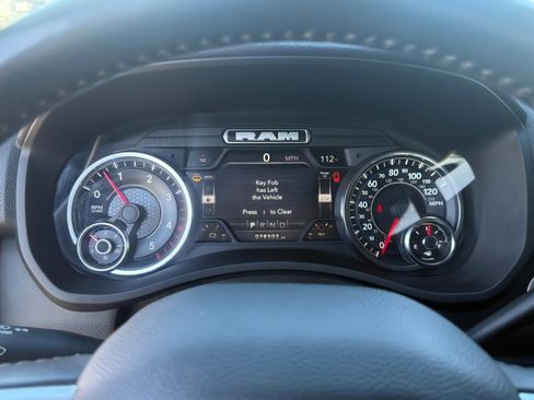 Used 2022 RAM 2500 Big Horn w/ Level C Equiment Group image 17