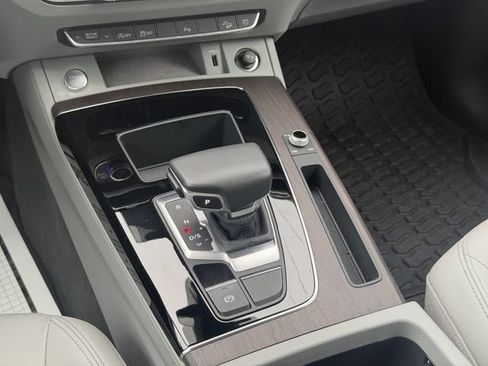 Used 2022 Audi Q5 2.0T Premium AWD/4WD image 30