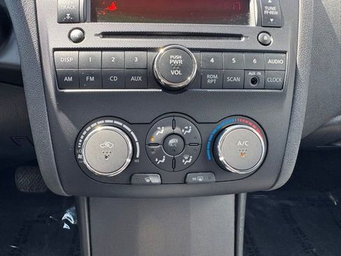 Used 2012 Nissan Altima 2.5 S w/ Special Edition Pkg FWD image 11