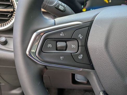 New 2026 Chevrolet Trax ACTIV w/ Sunroof Package image 11