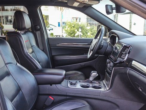 Used 2019 Jeep Grand Cherokee Trailhawk w/ Trailhawk Luxury Group image 21