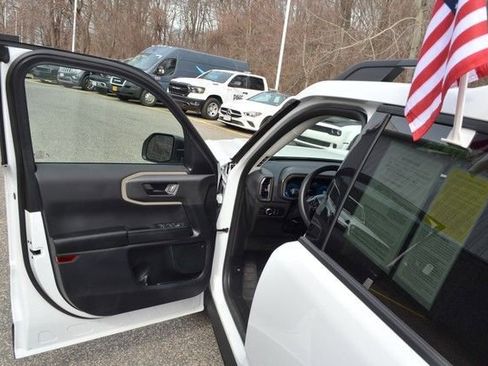 Used 2025 Ford Bronco Sport Big Bend image 15