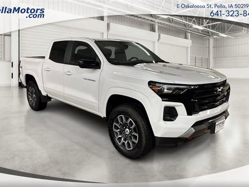 Used 2024 Chevrolet Colorado Z71 w/ Z71 Convenience Package 2 image 1