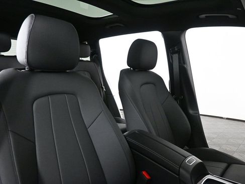 New 2026 Mercedes-Benz GLB 250 image 22