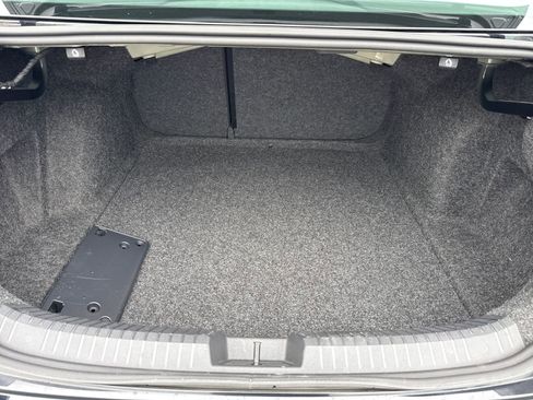 Certified 2024 Volkswagen Jetta SE w/ Panoramic Sunroof Package image 23