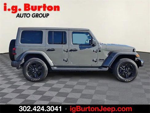 Certified 2020 Jeep Wrangler Unlimited Sahara image 7