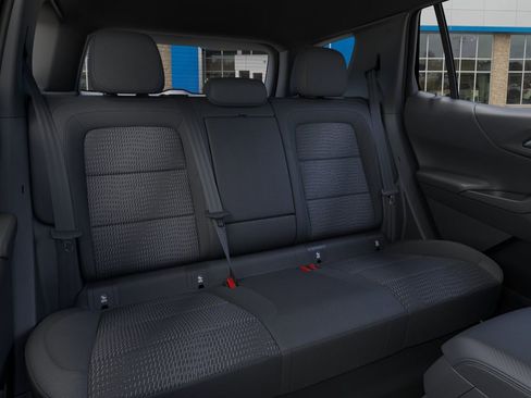 New 2026 Chevrolet Equinox LT w/ Midnight Edition FWD image 17