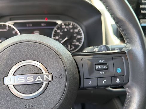 Used 2023 Nissan Rogue SL w/ SL Premium Package FWD image 22
