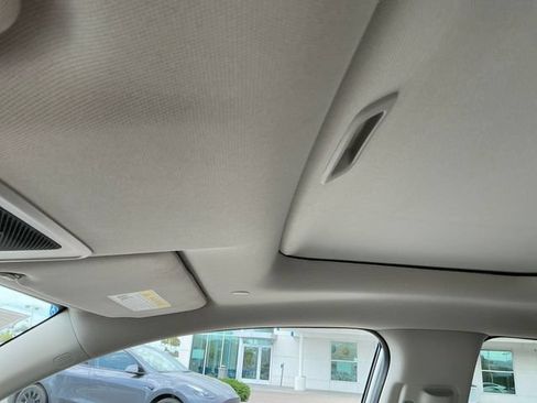 Certified 2024 Honda HR-V EX-L image 32