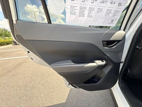 New 2026 Subaru Crosstrek 2.5i AWD/4WD image 14
