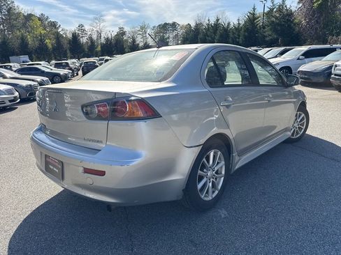 Used 2016 Mitsubishi Lancer ES FWD image 3