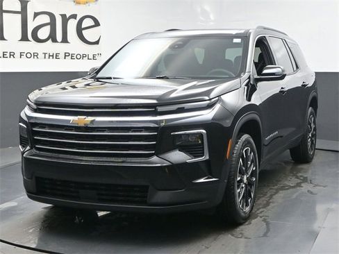 New 2026 Chevrolet Traverse LT image 7