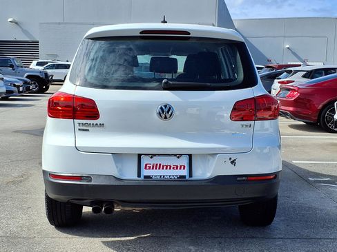 Used 2017 Volkswagen Tiguan S FWD image 23