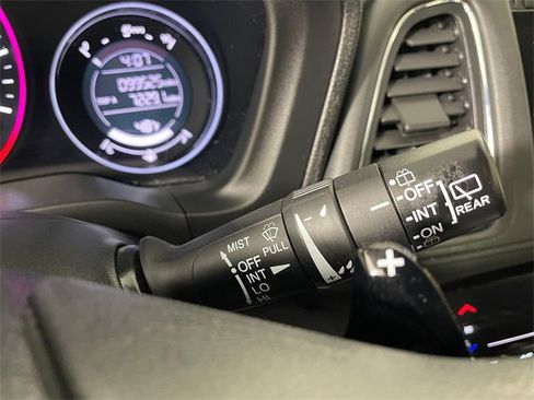 Certified 2017 Honda HR-V EX image 12