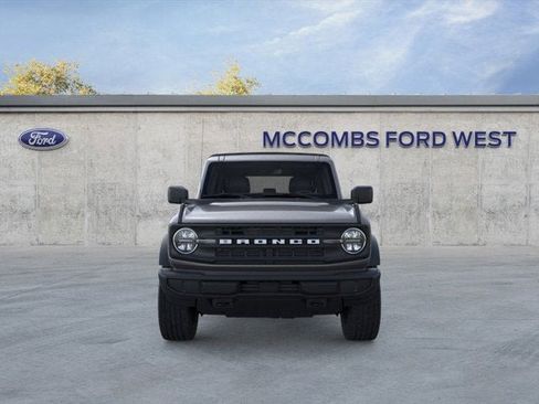 New 2025 Ford Bronco 4-Door image 2