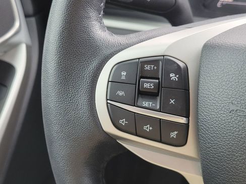 Certified 2023 Ford Explorer XLT w/ Equipment Group 202A image 31