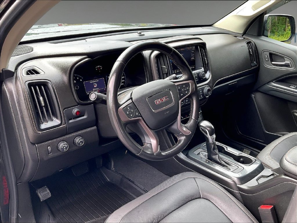 Used 2022 GMC Canyon AT4 w/ Trailering Package AWD/4WD image 8