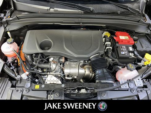 New 2024 Alfa Romeo Tonale Ti image 32