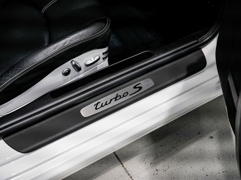 Used 2011 Porsche 911 Turbo S AWD/4WD image 28