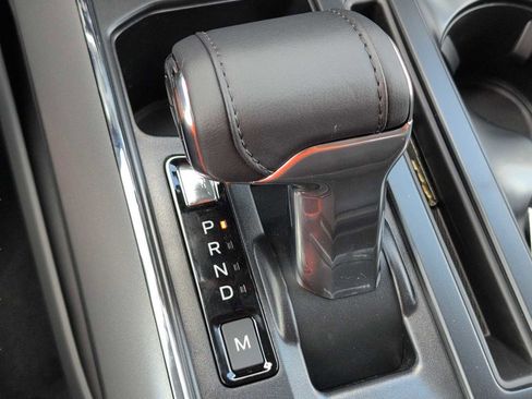 New 2025 Ford F150 Lariat w/ Equipment Group 502A High image 18