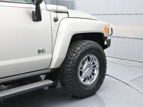 Used 2007 HUMMER H3 AWD/4WD image 39