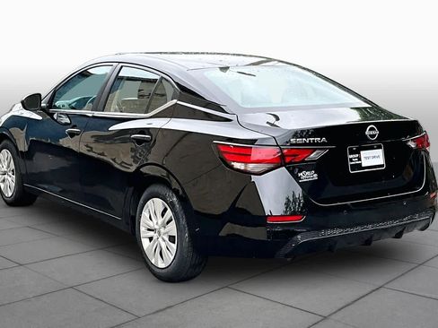 Used 2024 Nissan Sentra S FWD image 11