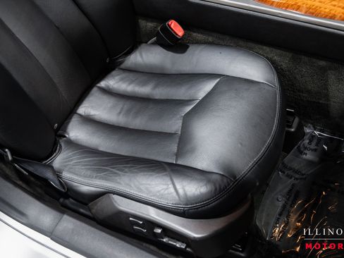 Used 2004 Cadillac XLR image 32