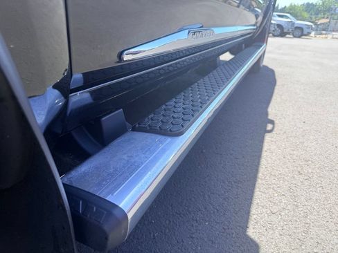 Used 2017 RAM 1500 Limited AWD/4WD image 12