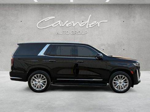 Used 2024 Cadillac Escalade Premium Luxury w/ Performance Package RWD image 17