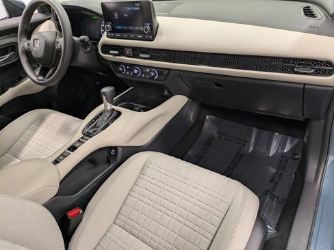 Used 2023 Honda HR-V LX image 29