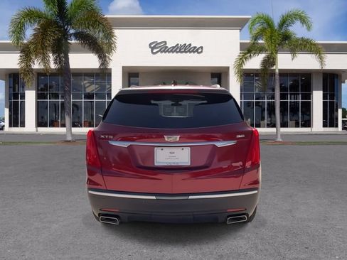 Certified 2019 Cadillac XT5 FWD image 12