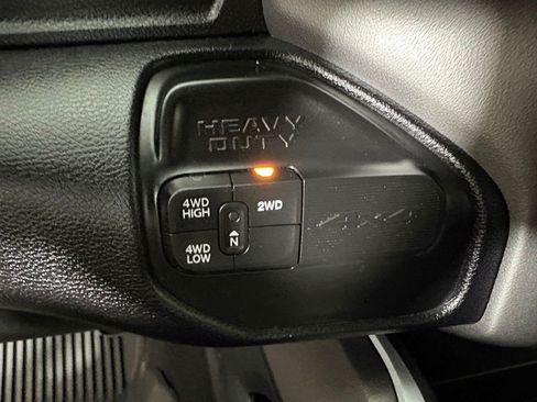 Used 2022 RAM 3500 Big Horn w/ Night Edition AWD/4WD image 29
