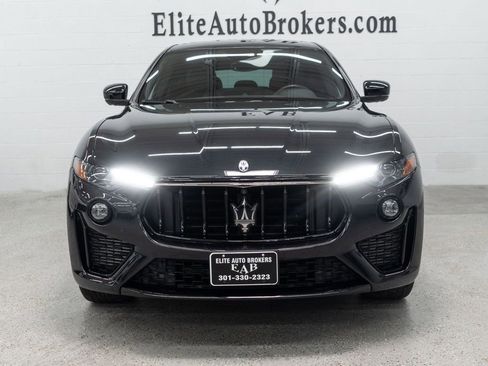 Used 2023 Maserati Levante Modena AWD/4WD image 3