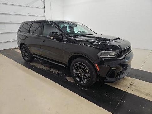 Used 2022 Dodge Durango R/T w/ Blacktop Package AWD/4WD image 2
