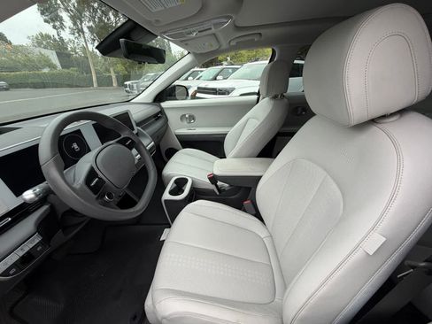 Used 2024 Hyundai Ioniq 5 Limited RWD image 5