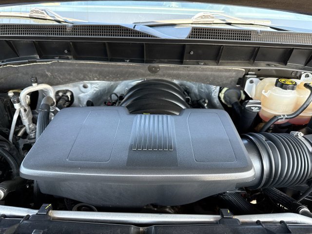 Certified 2023 Chevrolet Silverado 1500 RST w/ Redline Edition AWD/4WD image 26