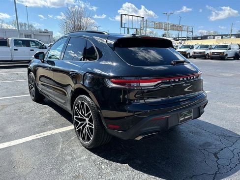 Used 2024 Porsche Macan AWD/4WD image 6
